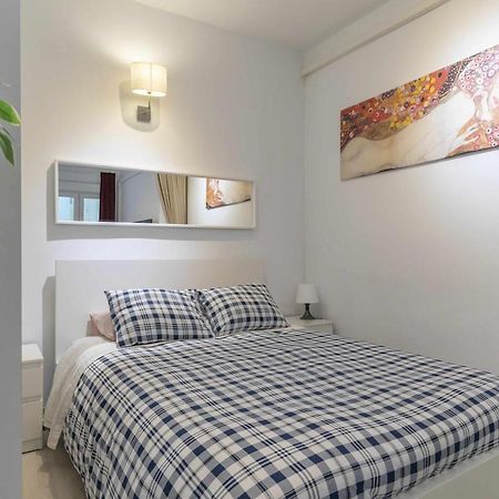 Appartement Apartamento céntrico y confortable à Madrid Extérieur photo