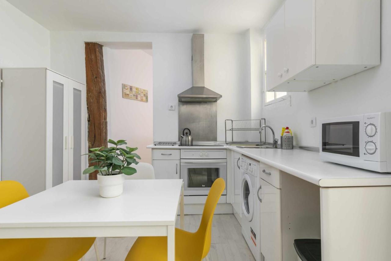 Appartement Apartamento céntrico y confortable à Madrid Extérieur photo